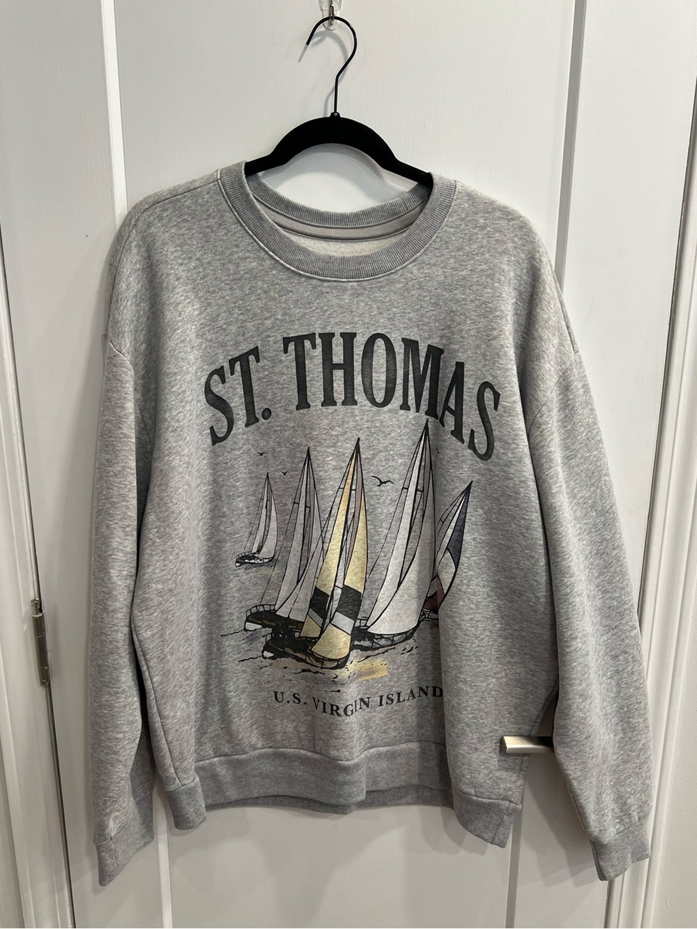 Hollister Grey St. Thomas Sailboat Graphic Crewneck